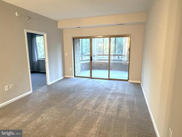 2904 N LEISURE WORLD BLVD #211, Silver Spring, MD 20906