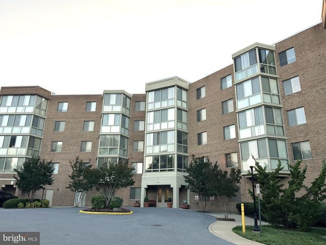 2904 N LEISURE WORLD BLVD #211, Silver Spring, MD 20906