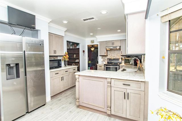 4022 CANAVERAL GROVES BOULEVARD, Cocoa, FL 32926