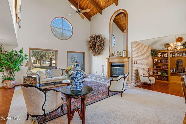 620 MOUNT CRISTO REY Lane, El Paso, TX 79922