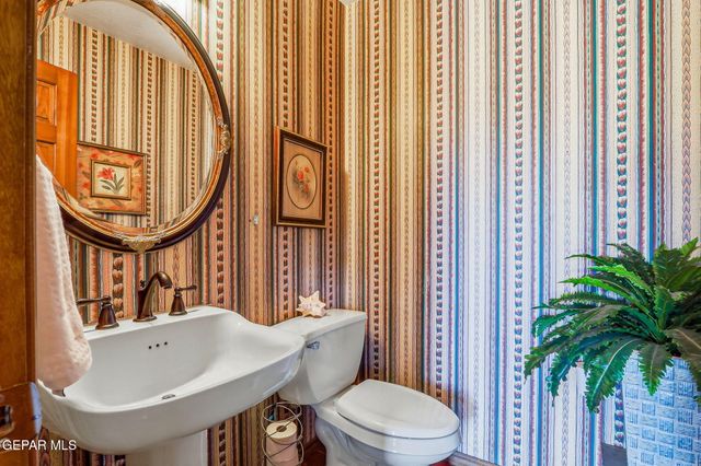 620 MOUNT CRISTO REY Lane, El Paso, TX 79922