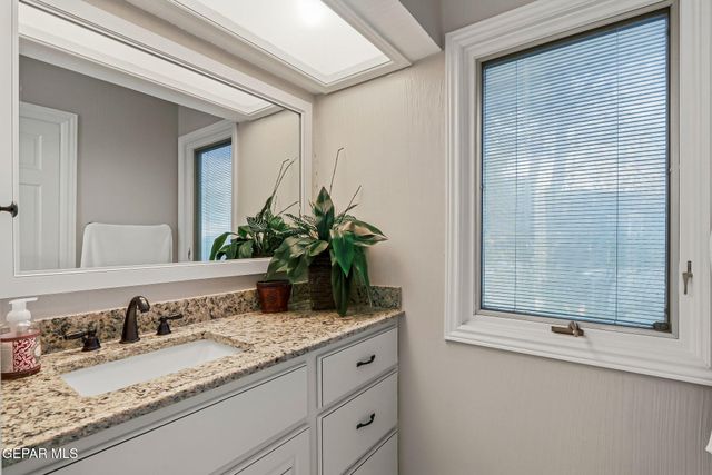 620 MOUNT CRISTO REY Lane, El Paso, TX 79922