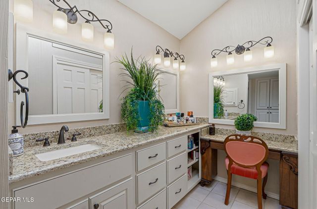 620 MOUNT CRISTO REY Lane, El Paso, TX 79922