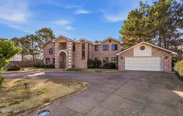 620 MOUNT CRISTO REY Lane, El Paso, TX 79922