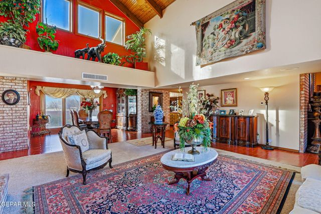 620 MOUNT CRISTO REY Lane, El Paso, TX 79922