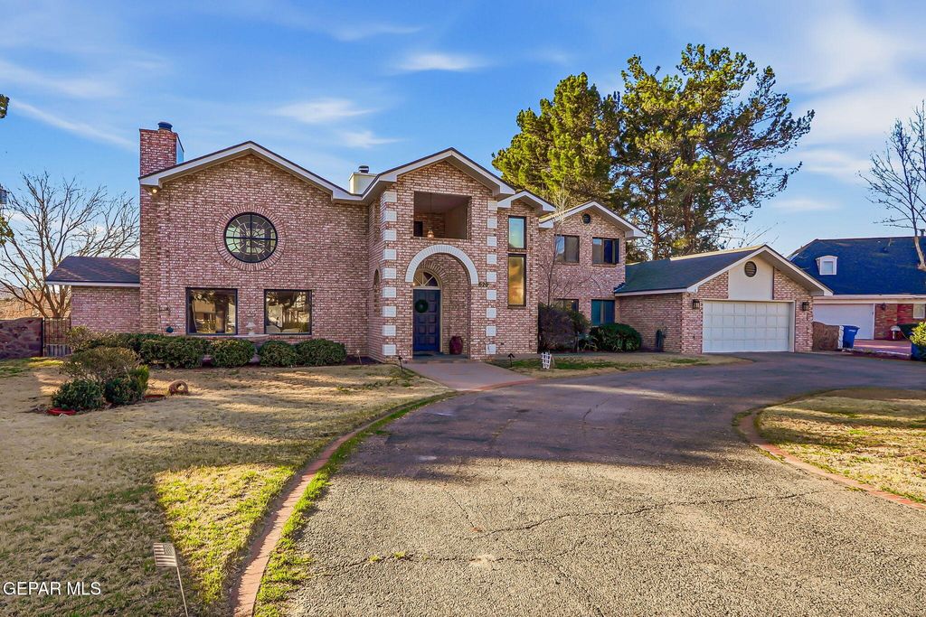 620 MOUNT CRISTO REY Lane, El Paso, TX 79922