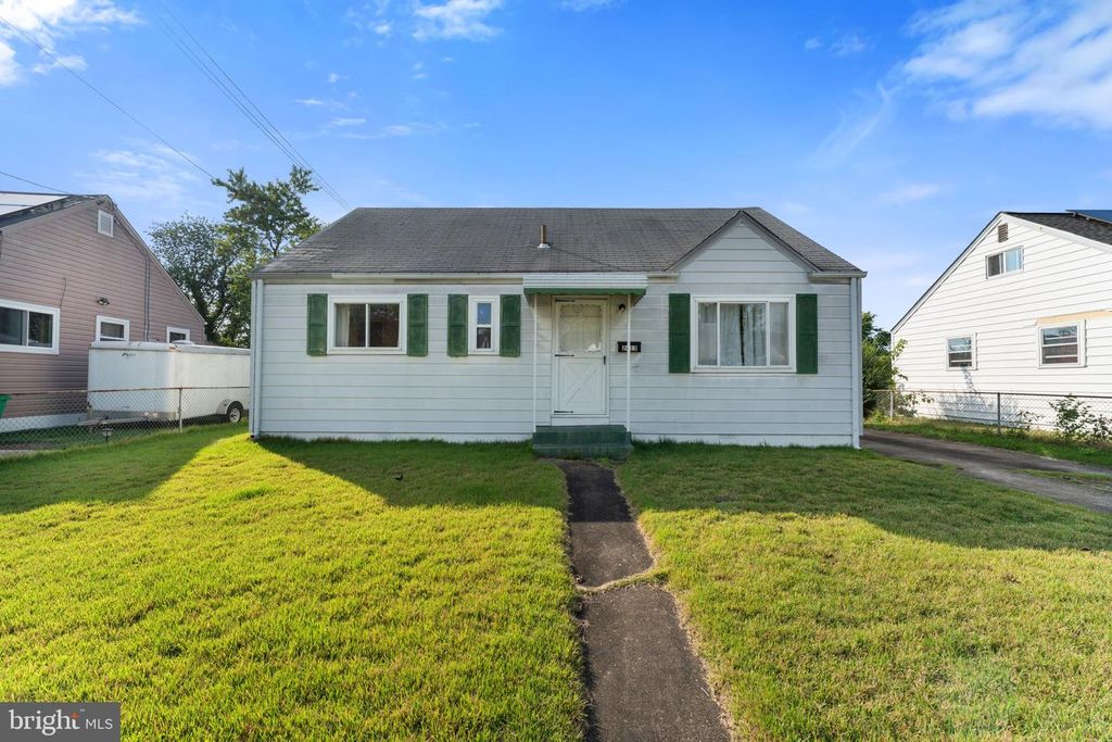 2613 MILLVALE AVE, District Heights, MD 20747