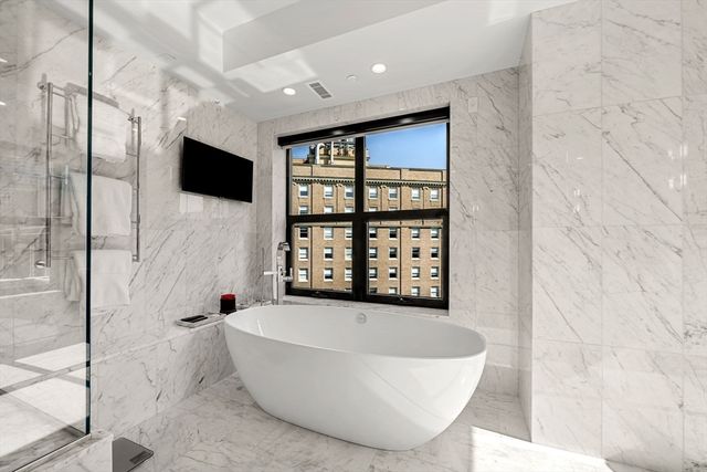 300 Boylston St PH1201, Boston, MA 02116