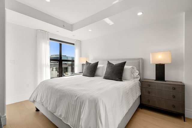 300 Boylston St PH1201, Boston, MA 02116