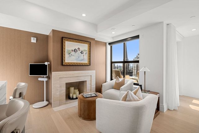 300 Boylston St PH1201, Boston, MA 02116