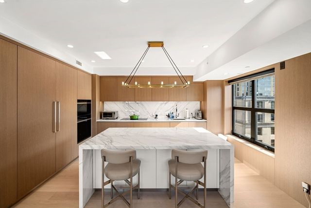 300 Boylston St PH1201, Boston, MA 02116