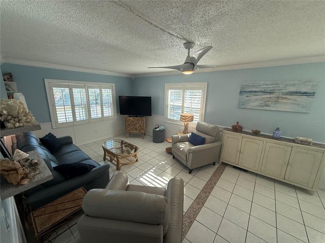 18650 GULF BLVD 316, Indian Shores, FL 33785