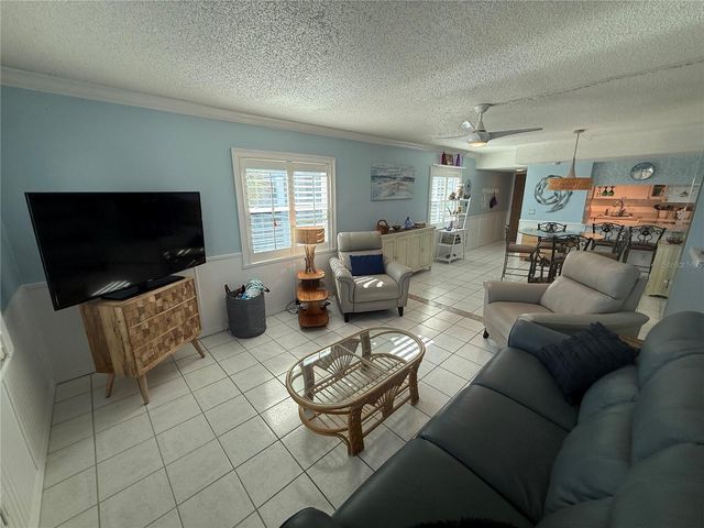 18650 GULF BLVD 316, Indian Shores, FL 33785
