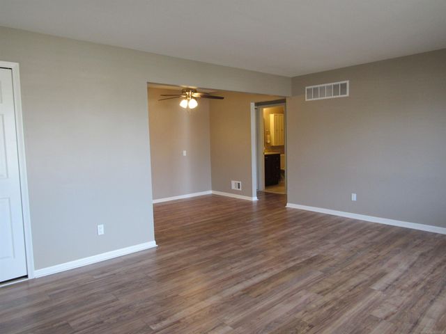 32724 Harper Avenue, St Clair Shores, MI 48082