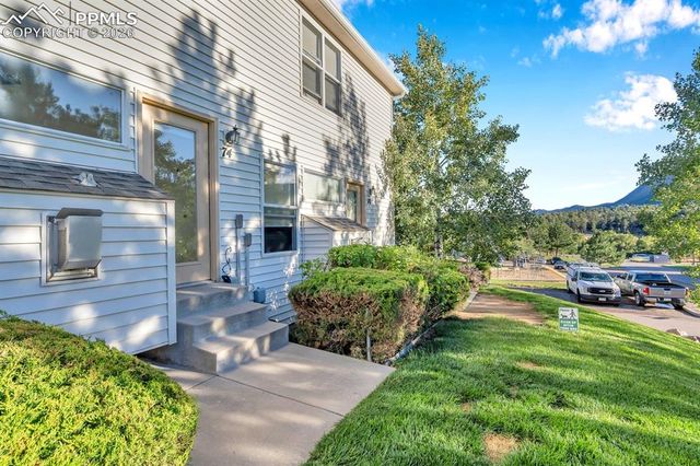 74 Vale Circle, Palmer Lake, CO 80133
