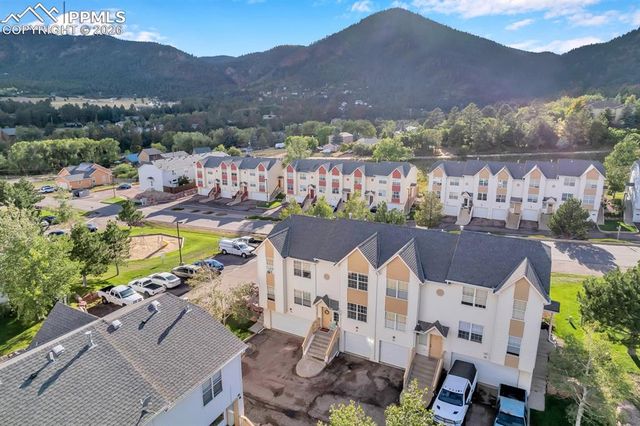 74 Vale Circle, Palmer Lake, CO 80133