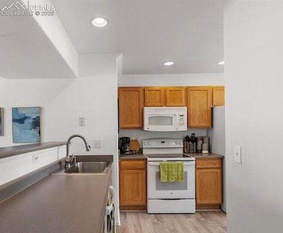 74 Vale Circle, Palmer Lake, CO 80133