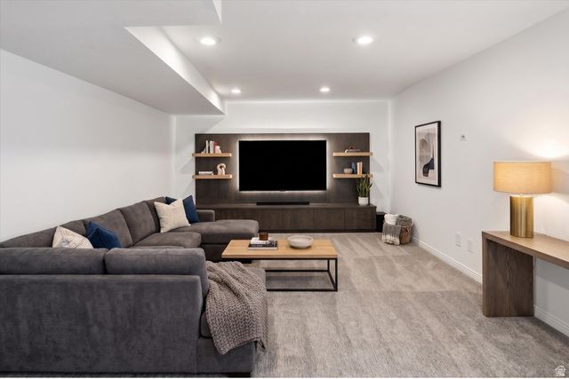 1115 S 1425 W, Clearfield, UT 84015
