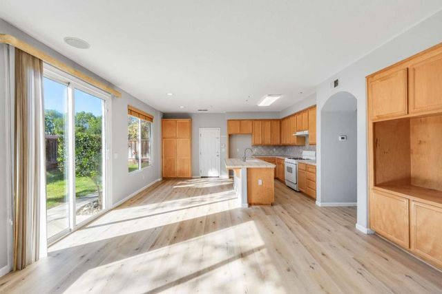 27 Tradition Way, Brentwood, CA 94513