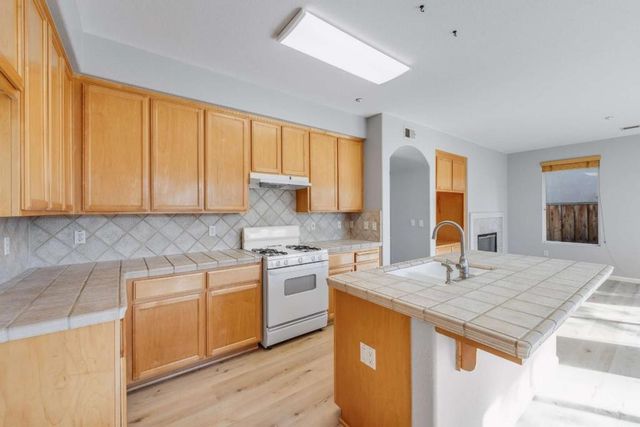 27 Tradition Way, Brentwood, CA 94513