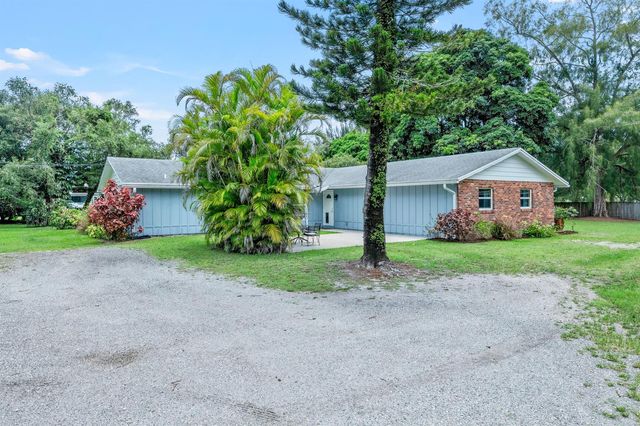 14536 North Road, Loxahatchee, FL 33470