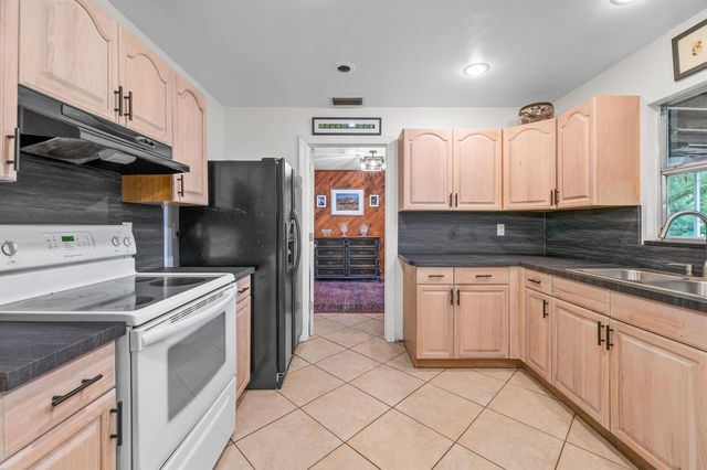 14536 North Road, Loxahatchee, FL 33470
