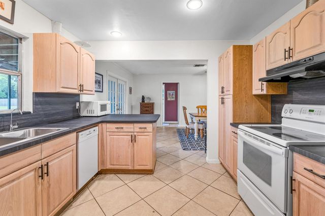 14536 North Road, Loxahatchee, FL 33470