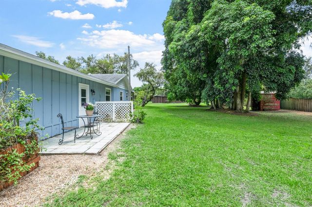 14536 North Road, Loxahatchee, FL 33470