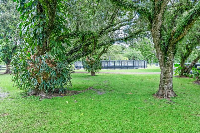 14536 North Road, Loxahatchee, FL 33470