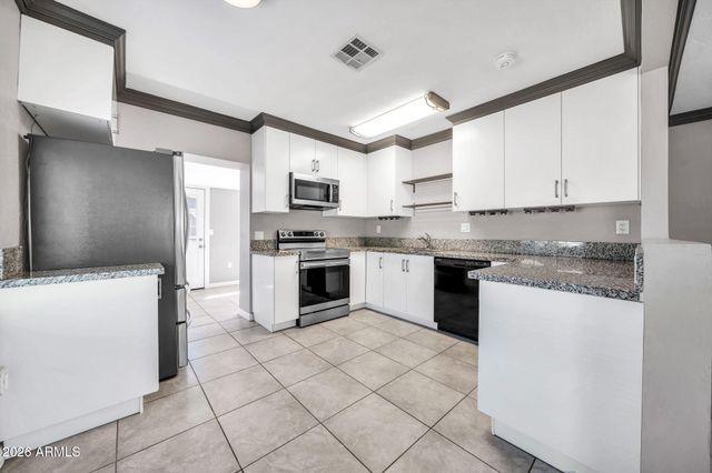 7505 N 60TH Avenue, Glendale, AZ 85301