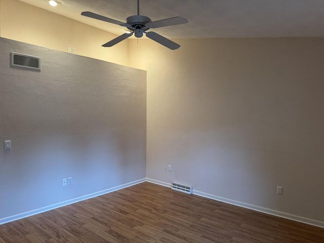 825 Sutherland Avenue, Janesville, WI 53545