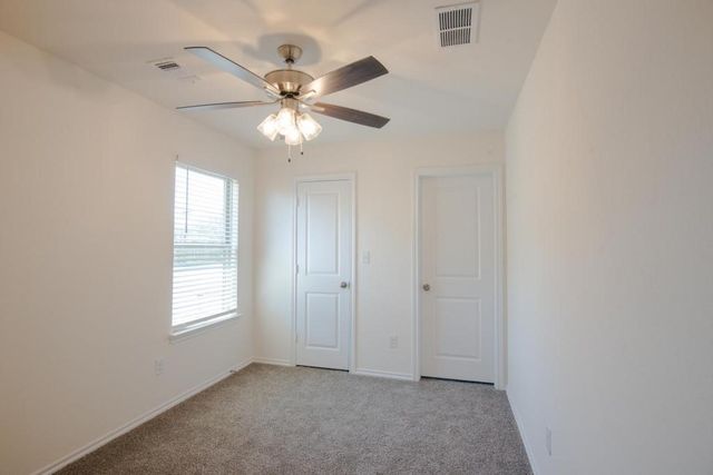 1516 Kennedy Street B, Bonham, TX 75418