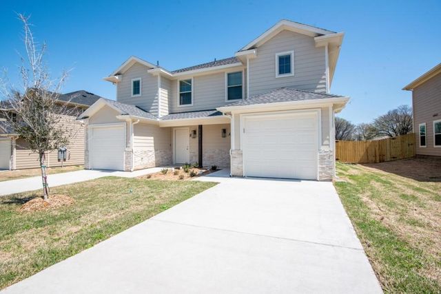 1516 Kennedy Street B, Bonham, TX 75418