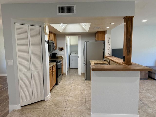 4616 E Pershing Avenue, Phoenix, AZ 85032