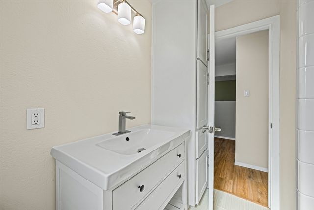 7521 Susan Court, North Richland Hills, TX 76180