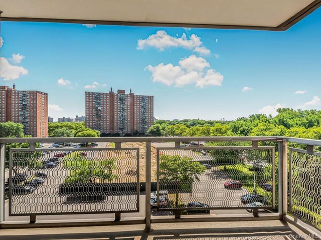 820 Boynton Avenue 7A, Bronx, NY 10473