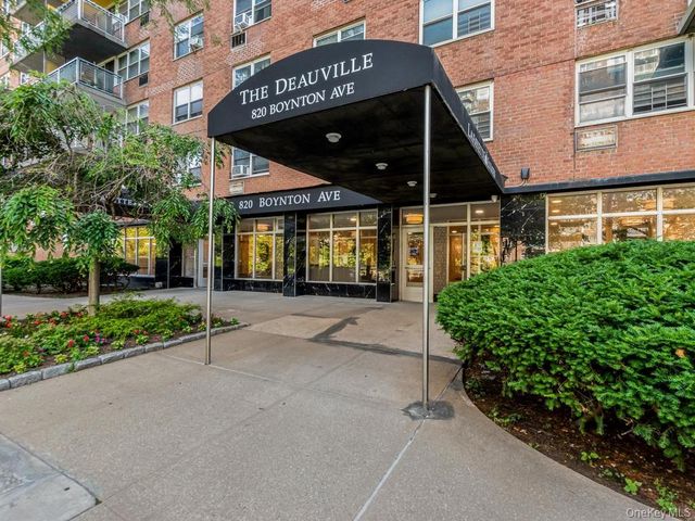 820 Boynton Avenue 7A, Bronx, NY 10473