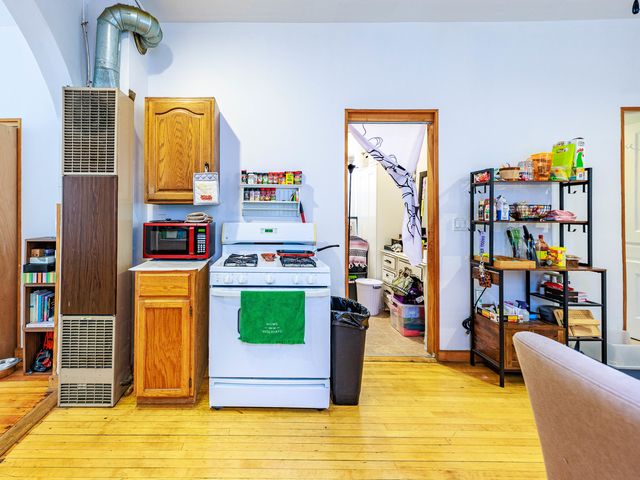 2016 W 22nd Place, Chicago, IL 60608