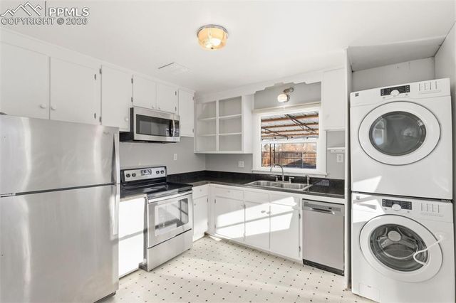 526 E La Salle Street, Colorado Springs, CO 80907