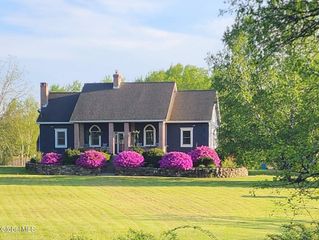 400 Devils Lane, Ballston, NY 12020