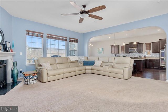 1006 HUNTERS KNLS, Myersville, MD 21773