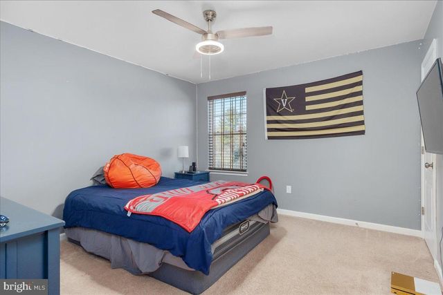 1006 HUNTERS KNLS, Myersville, MD 21773