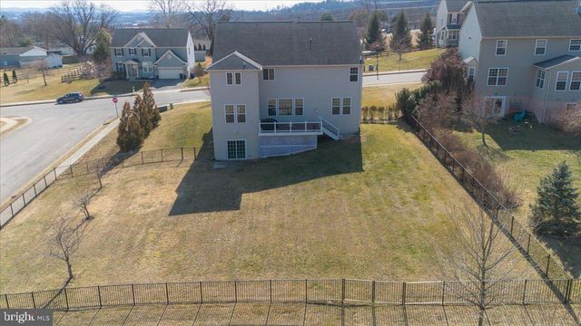 1006 HUNTERS KNLS, Myersville, MD 21773