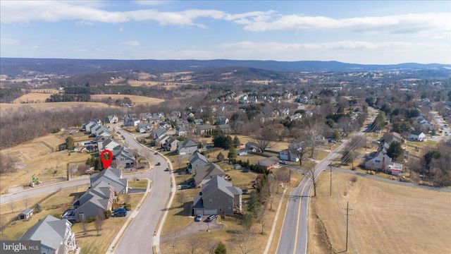 1006 HUNTERS KNLS, Myersville, MD 21773