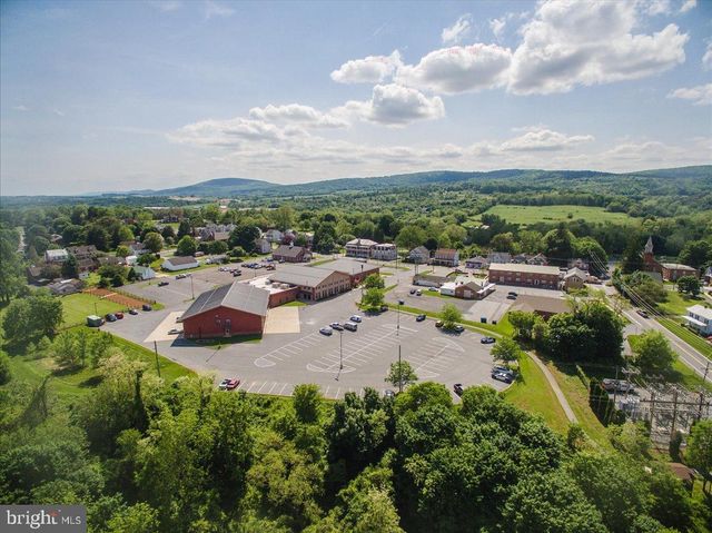 1006 HUNTERS KNLS, Myersville, MD 21773