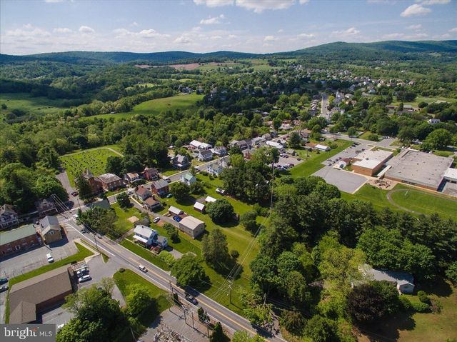 1006 HUNTERS KNLS, Myersville, MD 21773