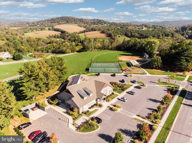 1006 HUNTERS KNLS, Myersville, MD 21773