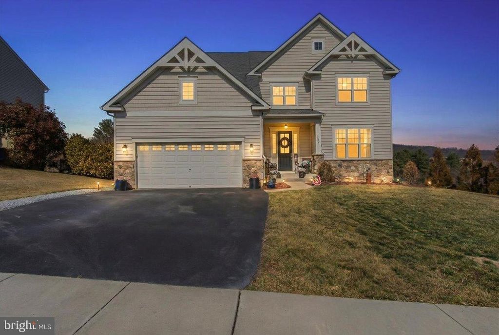 1006 HUNTERS KNLS, Myersville, MD 21773