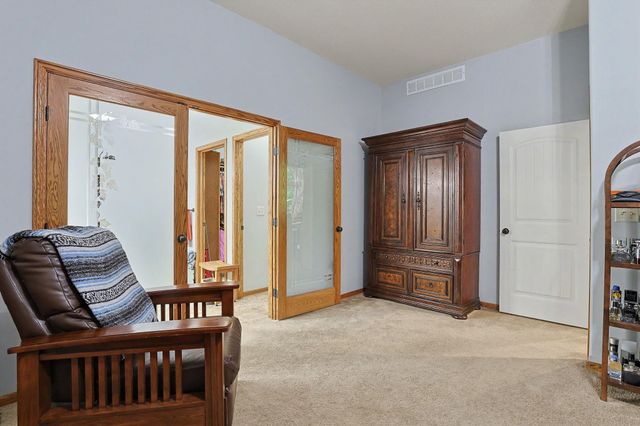 12630 E Zimmerly Ct, Wichita, KS 67207