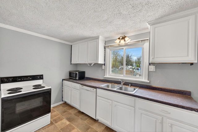 3561 S 31st STREET, Greenfield, WI 53221
